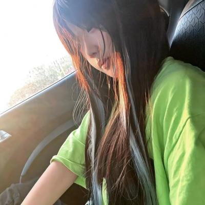 陪她一会儿