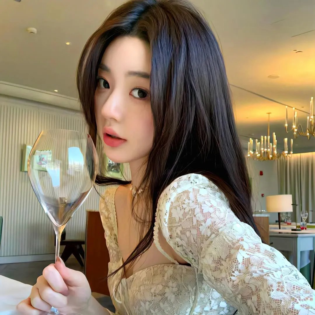 战火中的小狐狸